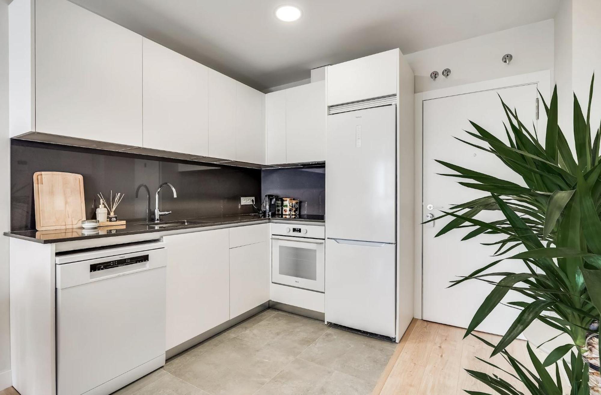 Skyline 10 Pool And Parking Free Apartamento *